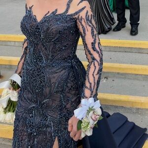 Elegant Navy Blue Beaded Evening Dress